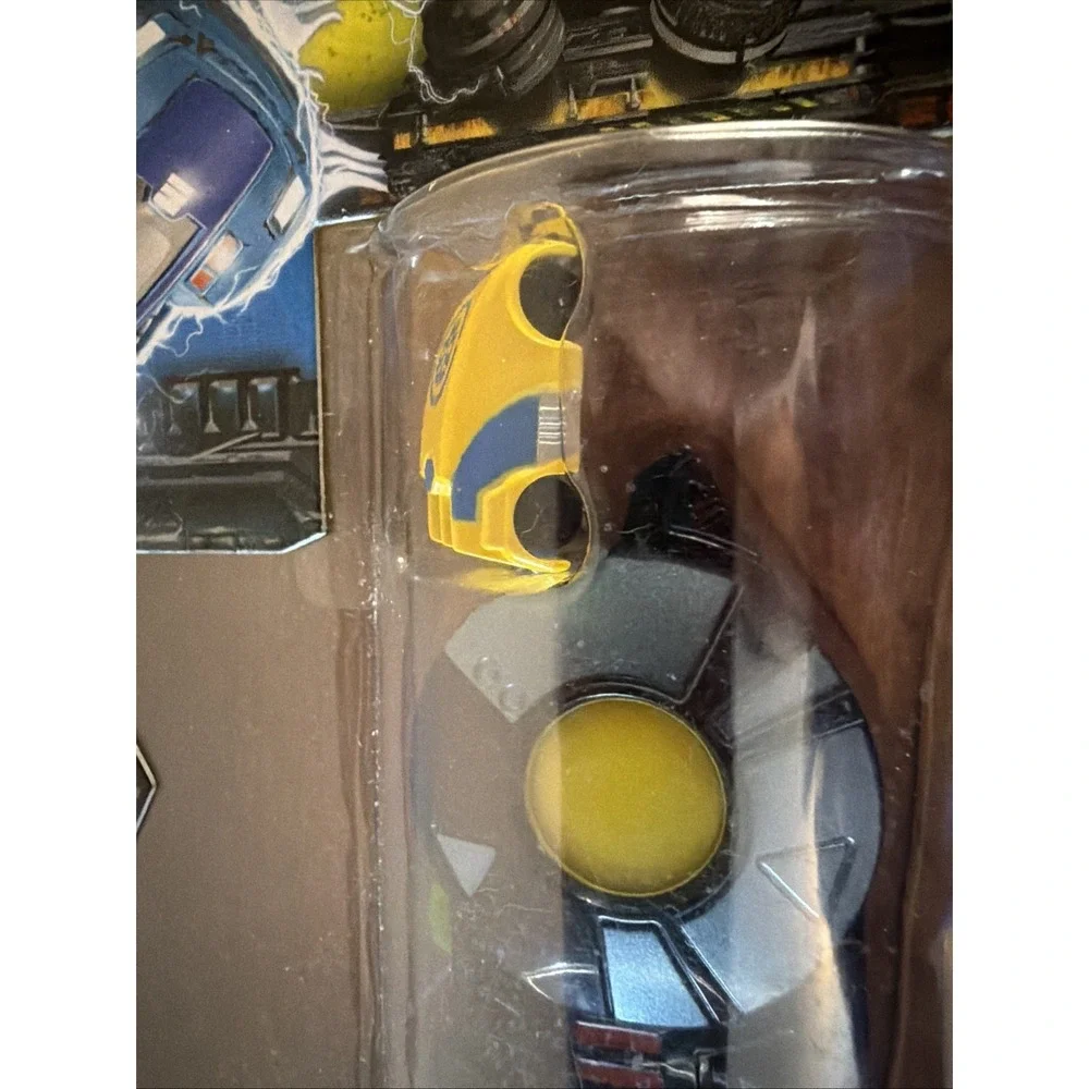Micro Chargers Launcher Pack & Car - Quick Charge/Launch for Use w/RACE TRACKS